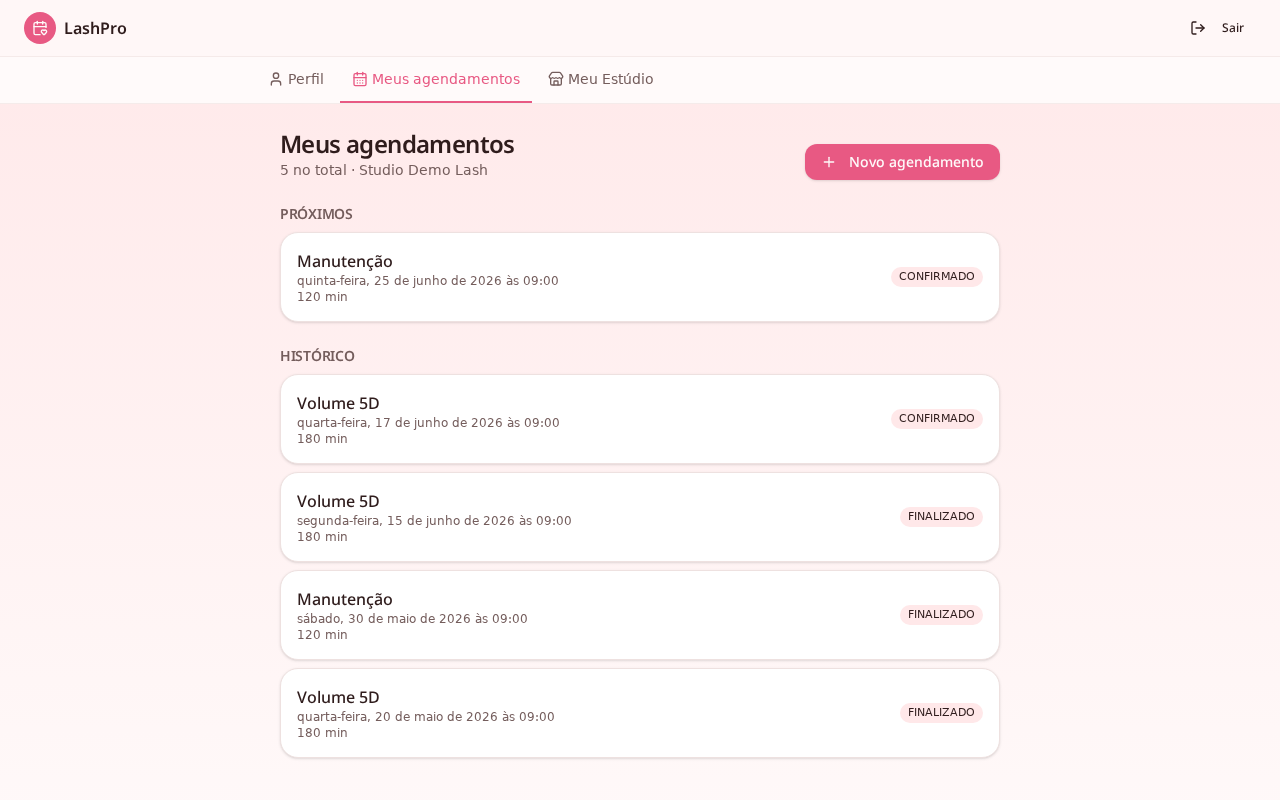 Área da cliente com próximos agendamentos e histórico